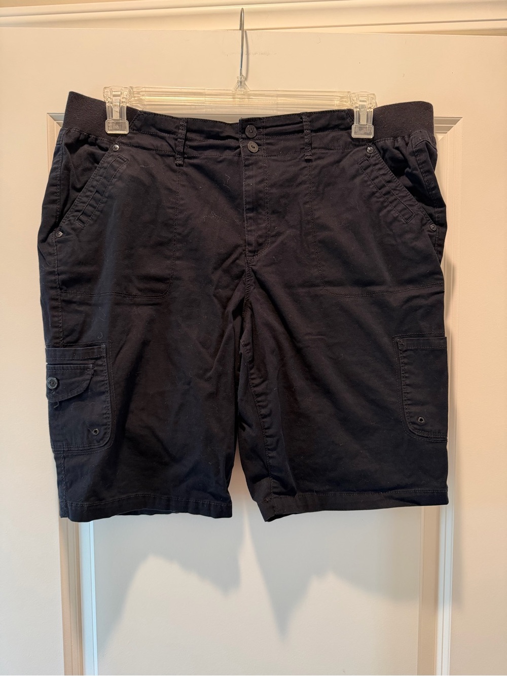 Gloria Vanderbilt Black Women's Cargo Shorts